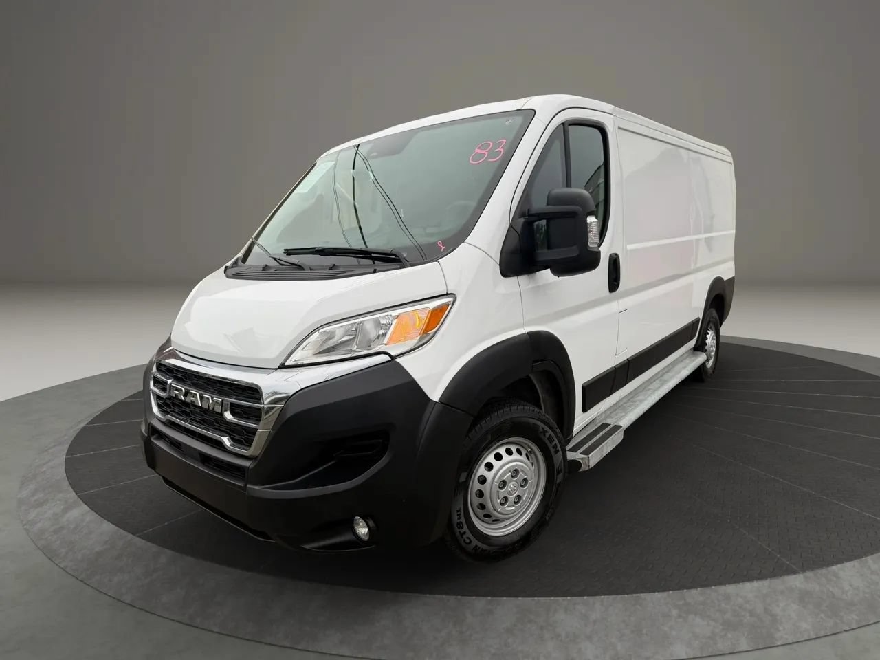 Used 2025 RAM ProMaster 2500 w/ U-Haul Equipment Group FWD image 1