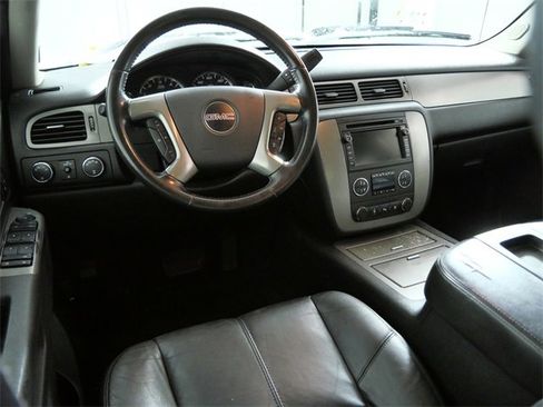 Used 2011 GMC Sierra 1500 SLT w/ All-Terrain Package image 4