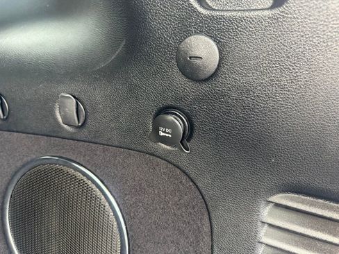 Used 2020 Jeep Grand Cherokee Limited w/ Luxury Group II image 40