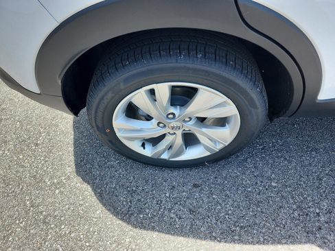 New 2026 Buick Encore GX Preferred w/ Comfort Package AWD/4WD image 5