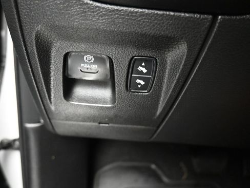 Used 2022 RAM 1500 Limited AWD/4WD image 27