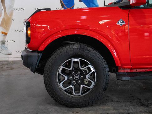 Used 2023 Ford Bronco Outer Banks AWD/4WD image 14