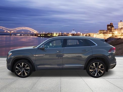 New 2026 Volkswagen Atlas Cross Sport SEL Premium R-Line AWD/4WD image 2