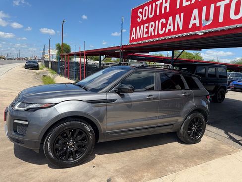Used 2019 Land Rover Range Rover Evoque SE Premium AWD/4WD image 5