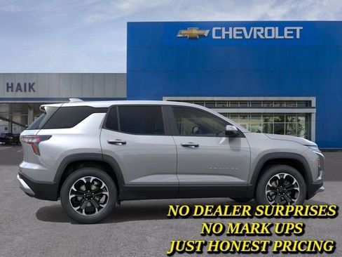 New 2026 Chevrolet Equinox LT w/ Convenience Package II FWD image 5