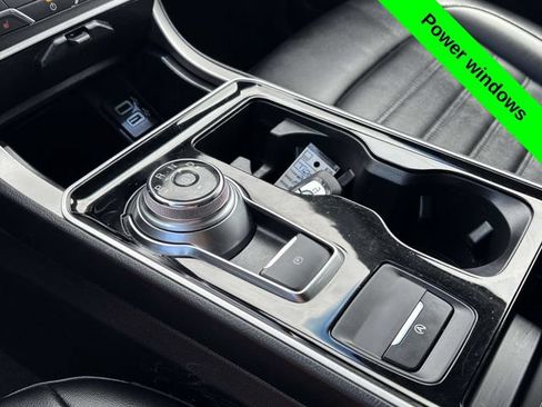 Used 2020 Ford Edge SEL w/ Cold Weather Package AWD/4WD image 22