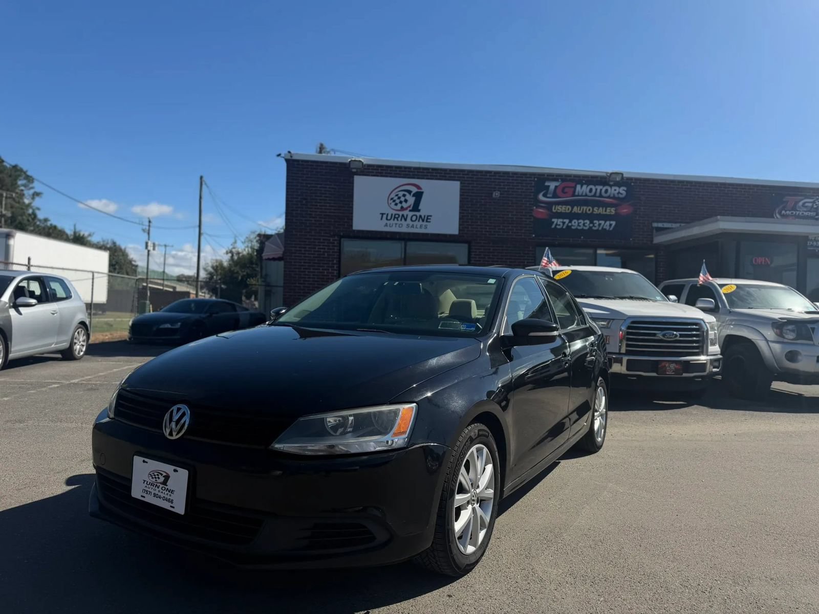 Used 2012 Volkswagen Jetta SE FWD image 1