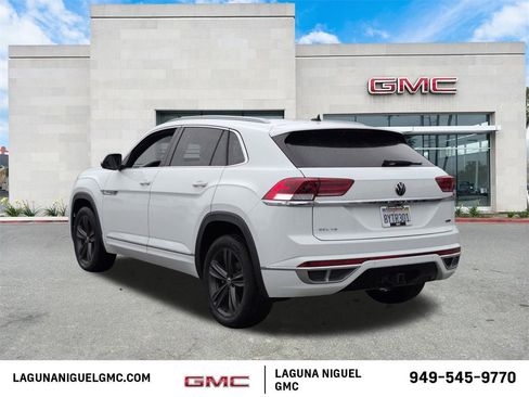 Used 2022 Volkswagen Atlas Cross Sport SEL R-Line image 5