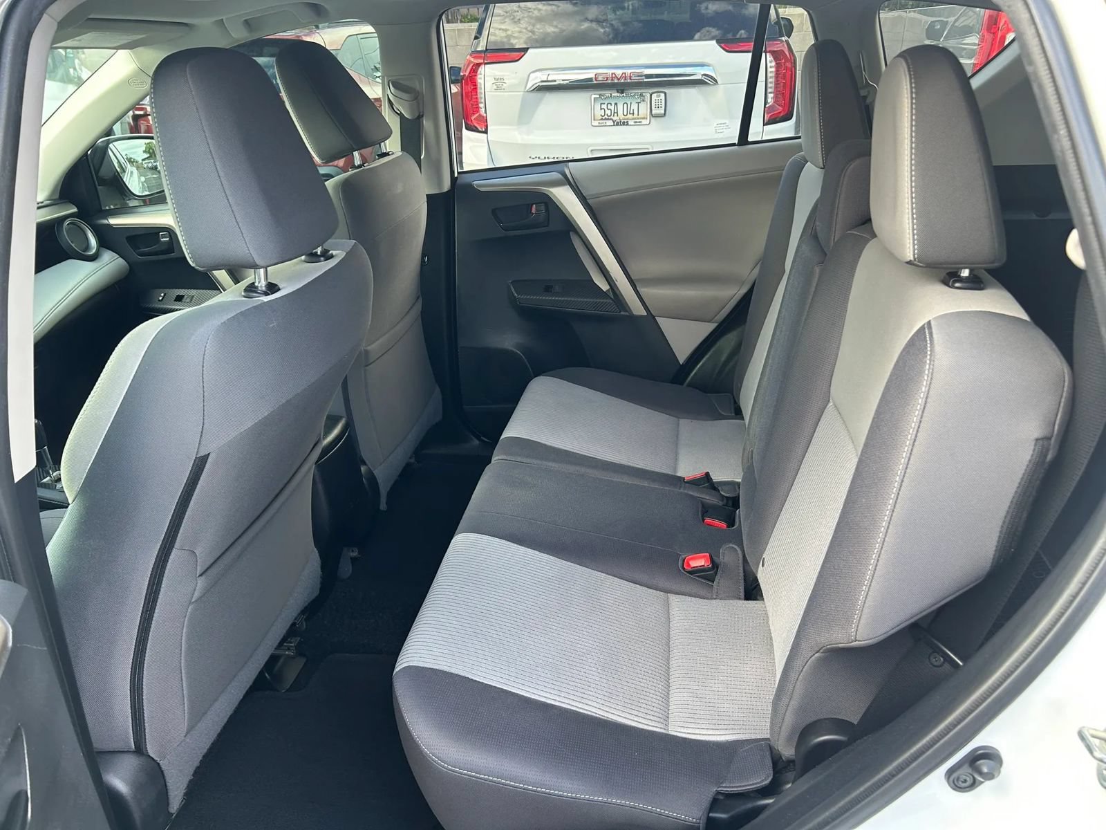 Used 2013 Toyota RAV4 XLE AWD/4WD image 19