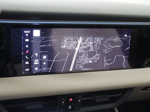 Used 2024 Porsche Macan 4 Electric image 33