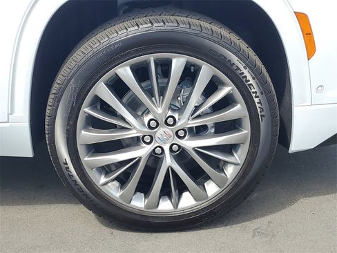 New 2026 Buick Enclave Avenir image 5