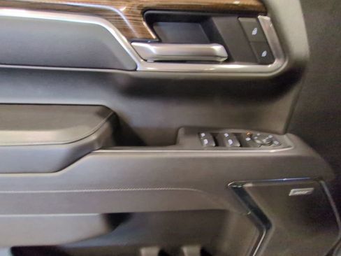 Used 2025 Chevrolet Silverado 1500 RST image 12