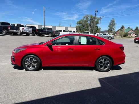 Used 2021 Kia Forte LXS FWD image 7
