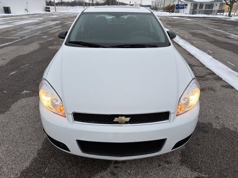 Used 2012 Chevrolet Impala LTZ image 17