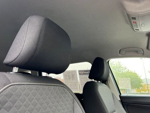 Used 2021 Volkswagen Tiguan S image 20