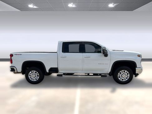 Used 2024 Chevrolet Silverado 2500 LTZ w/ LTZ Plus Package image 7