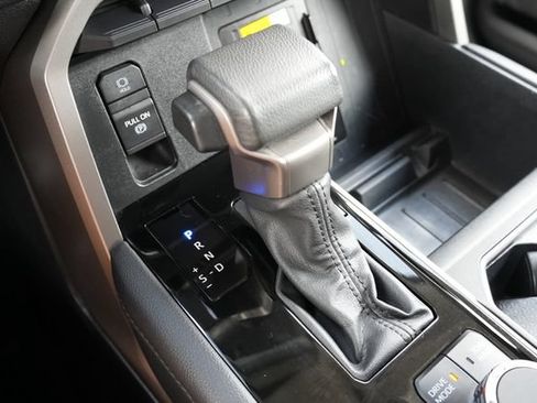 Used 2023 Toyota Tundra Limited w/ Power Package AWD/4WD image 39