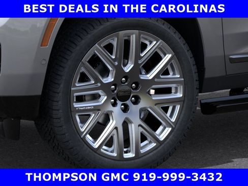 New 2026 GMC Yukon XL Denali Ultimate AWD/4WD image 12