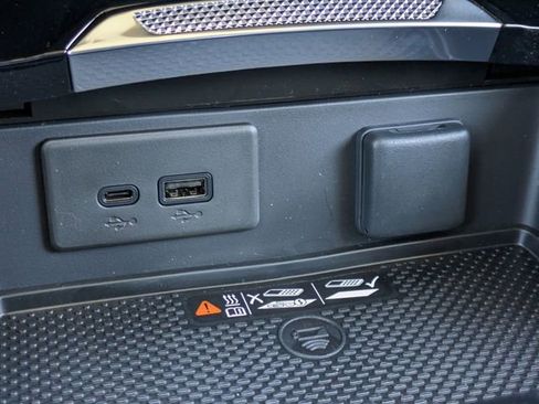 New 2026 Buick Envision Sport Touring image 31