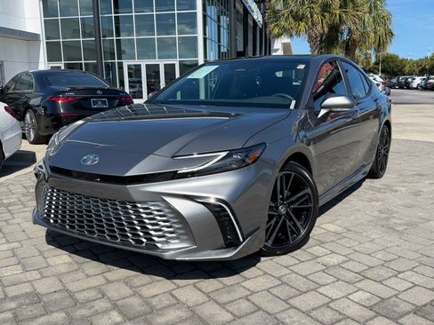 Used 2026 Toyota Camry XSE FWD image 1