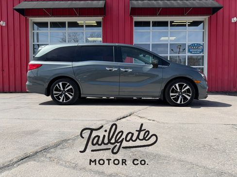 Used 2019 Honda Odyssey Elite image 1