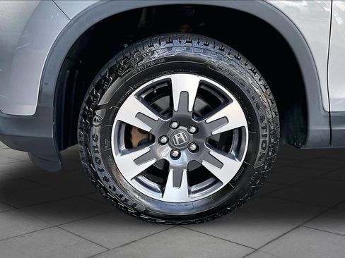 Used 2019 Honda Ridgeline RTL-T image 11
