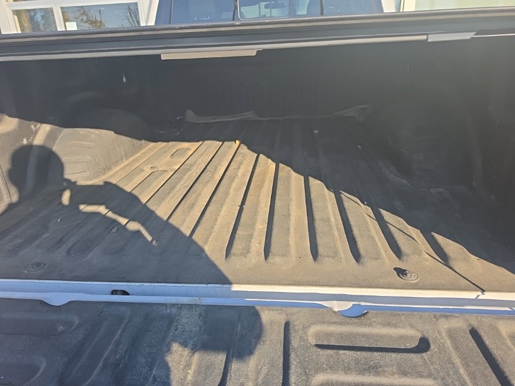 Used 2021 Ford F250 XLT w/ XLT Premium Package AWD/4WD image 14