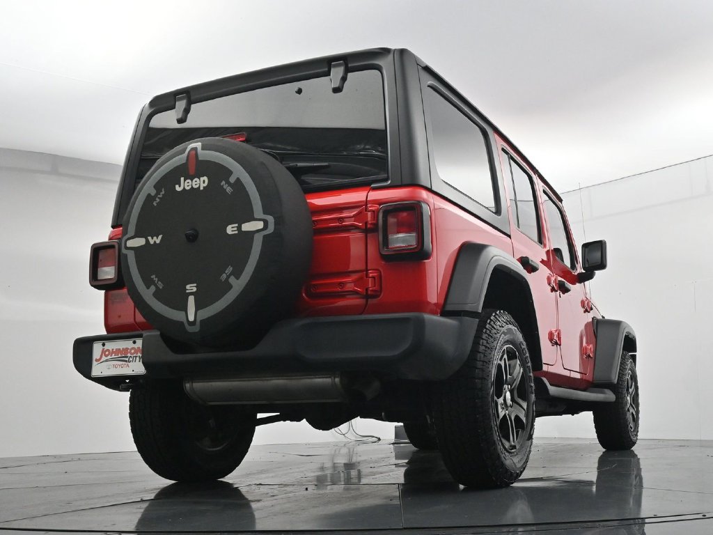 Used 2022 Jeep Wrangler Unlimited Sport AWD/4WD image 40