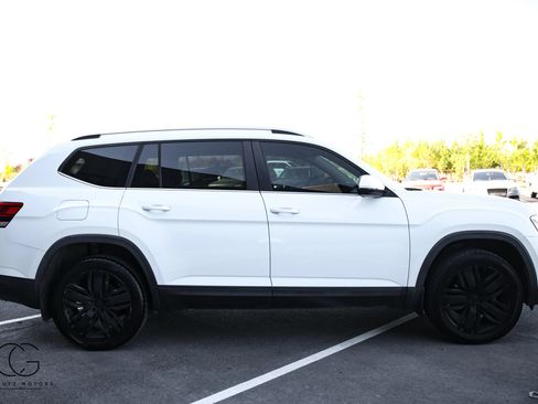 Used 2019 Volkswagen Atlas SE w/ Towing Package AWD/4WD image 16
