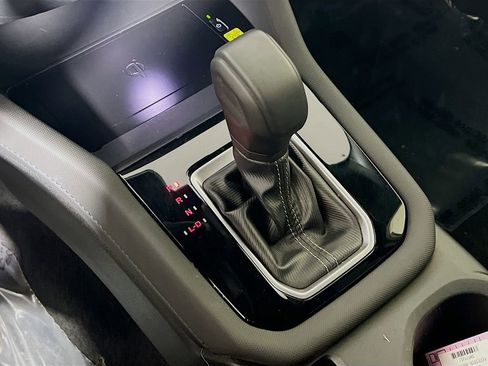 Certified 2025 Subaru Forester Premium image 15