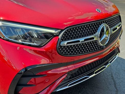 New 2026 Mercedes-Benz GLC 300 4MATIC image 3