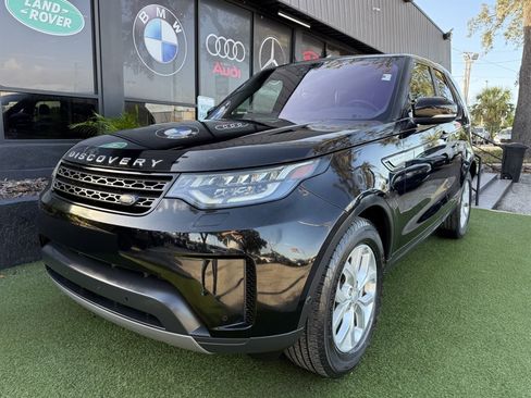Used 2020 Land Rover Discovery SE AWD/4WD image 1
