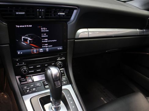 Used 2017 Porsche 911 Carrera image 48