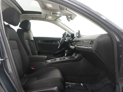 Used 2024 Honda Civic EX image 11