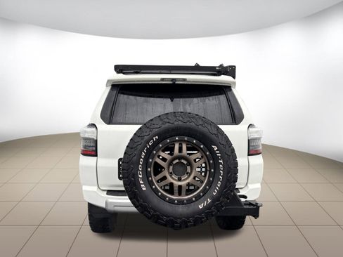 Used 2016 Toyota 4Runner Trail image 6