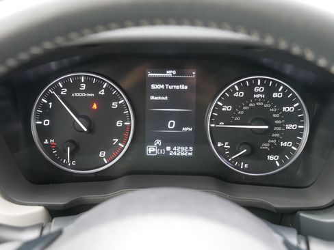 Used 2025 Subaru Forester Premium AWD/4WD image 21