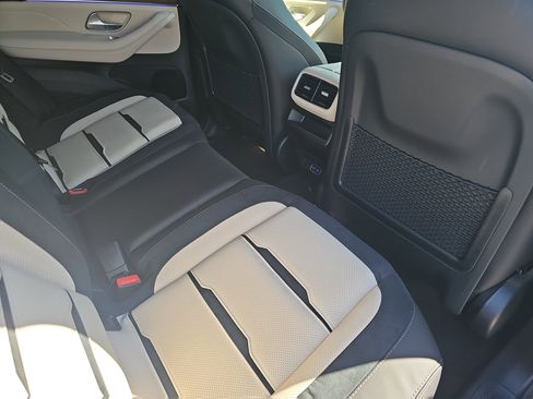 New 2026 Mercedes-Benz GLE 53 AMG 4MATIC Coupe image 11