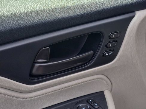 Certified 2025 Honda Odyssey EX-L image 22