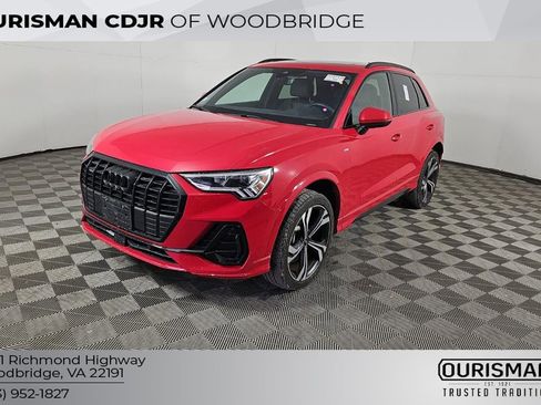 Used 2023 Audi Q3 2.0T Premium Plus w/ Premium Plus Package image 1