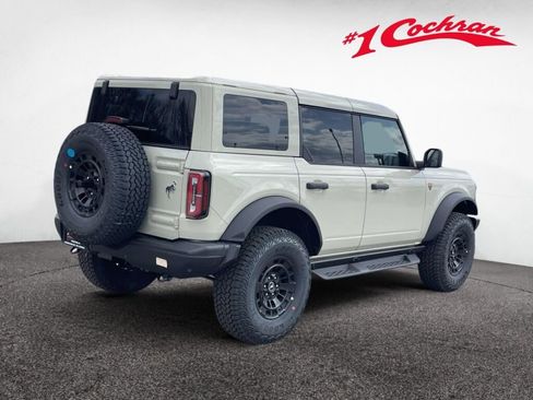 New 2026 Ford Bronco Badlands image 7