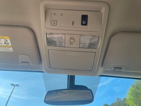 Used 2018 Nissan Titan Platinum Reserve w/ Platinum Utility Package RWD image 20