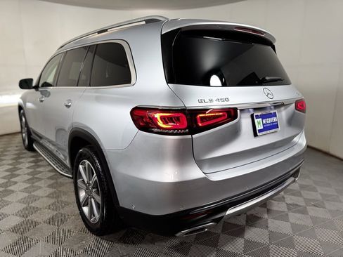 Used 2022 Mercedes-Benz GLS 450 4MATIC image 4