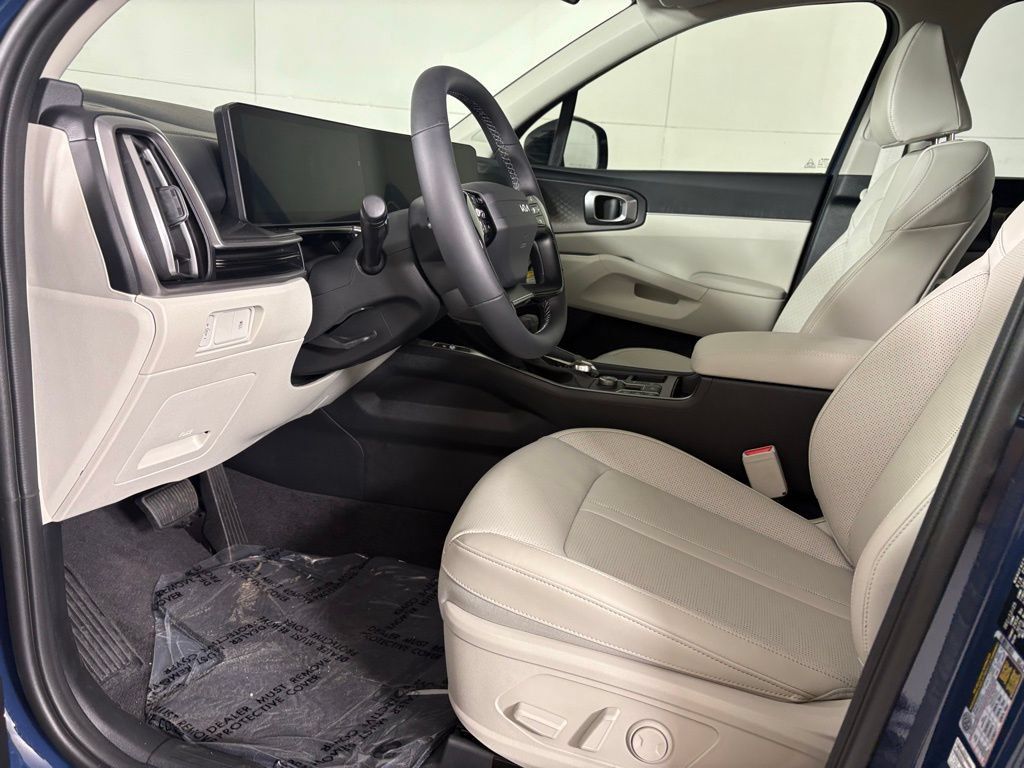 New 2026 Kia Sorento S w/ S Panoramic Sunroof Package FWD image 22