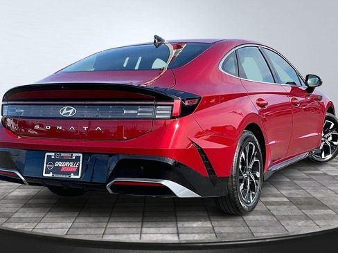 Used 2025 Hyundai Sonata SEL image 14