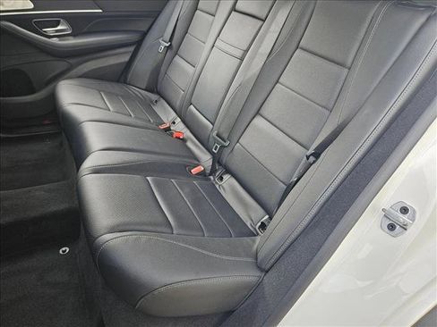 Used 2022 Mercedes-Benz GLE 350 image 18