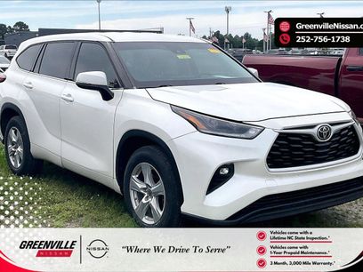 Used 2021 Toyota Highlander LE