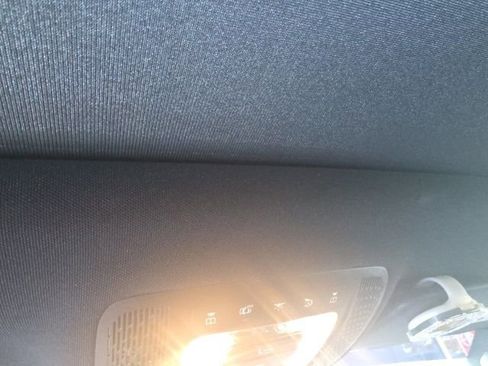 Used 2021 Mercedes-Benz CLA 250 image 13