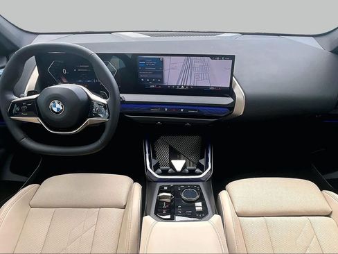 Used 2025 BMW X3 xDrive30i w/ Convenience Package AWD/4WD image 14