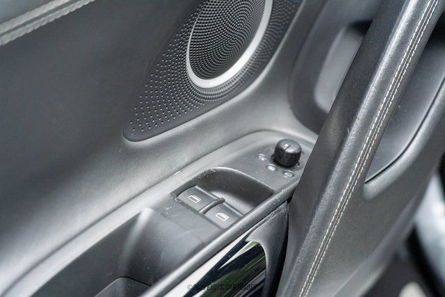 Used 2012 Audi R8 V8 AWD/4WD image 47