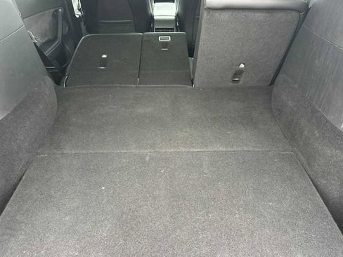 Used 2021 Tesla Model Y 2WD image 12